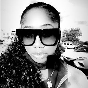 Meet your Posher, Jaleisa